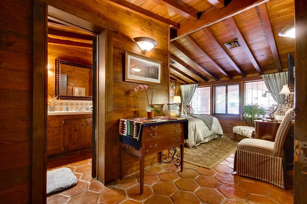 ホテル Vineyard Hacienda Spring Valley  部屋 写真